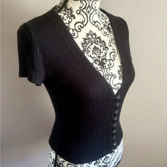 REFORMATION Black Ribbed V-Neck Button Down Top - Picture 2 of 5